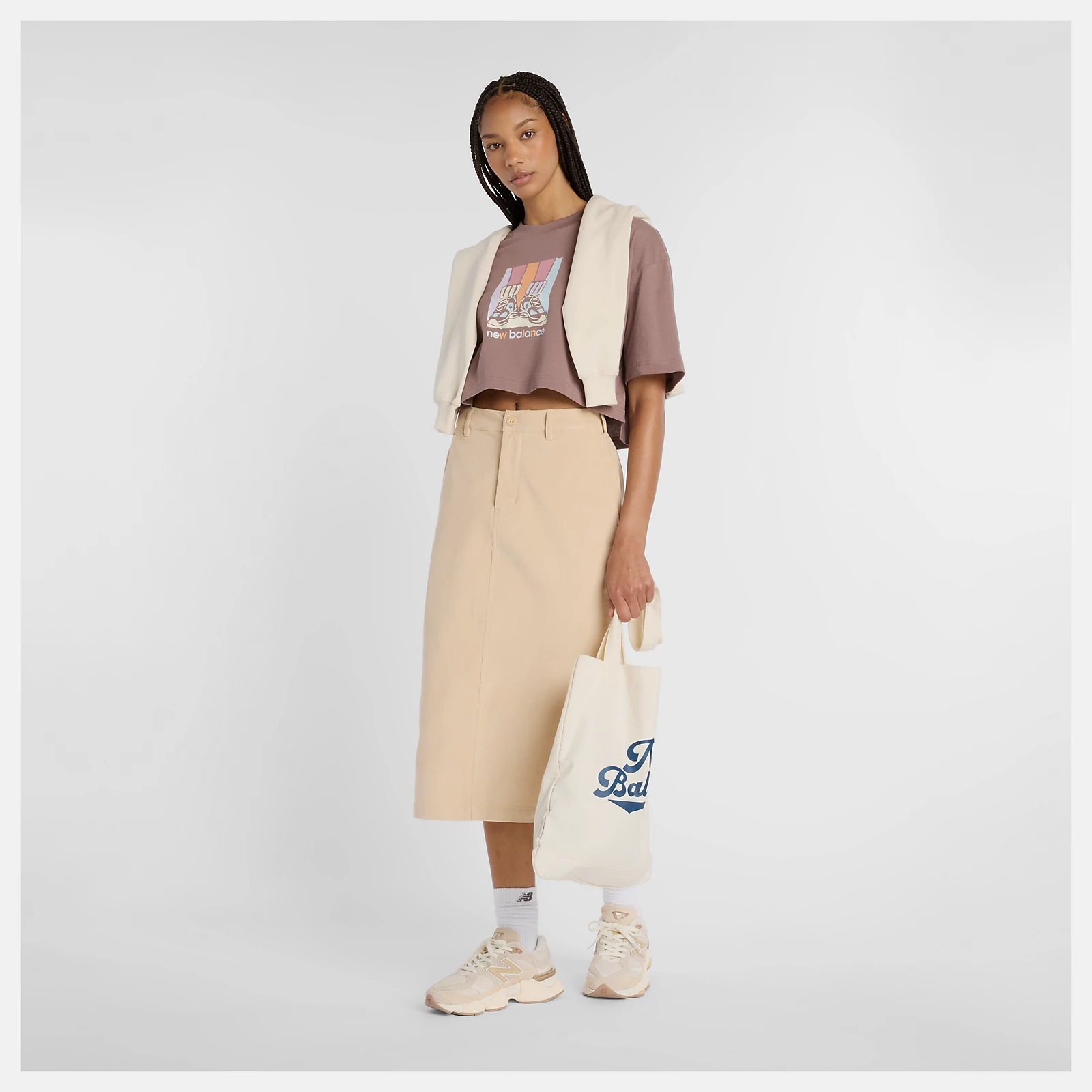 NEW BALANCE 短T NB 咖色 彩色 運動鞋 塗鴉 寬短版 女 WT53904EAS