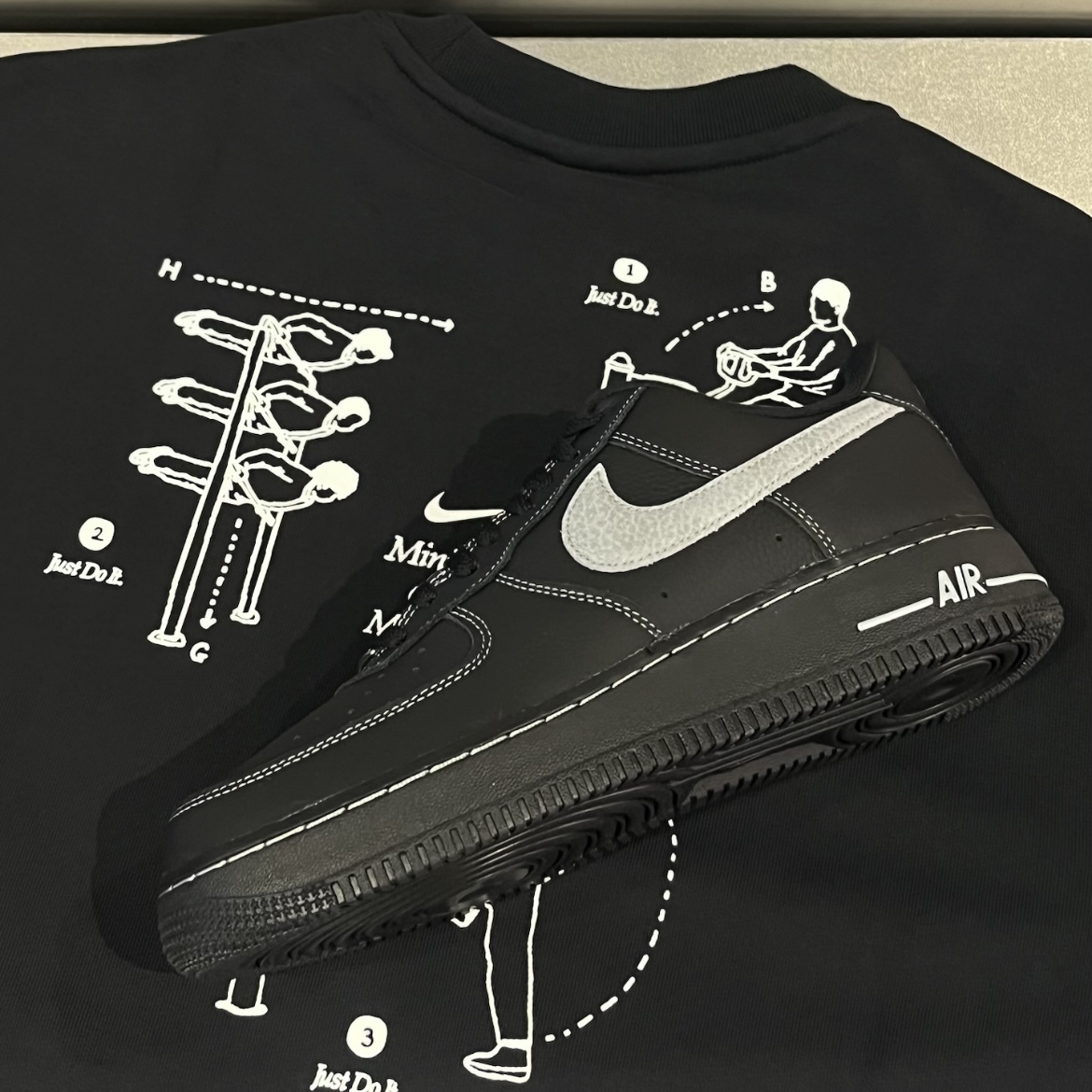 NIKE AIR FORCE 1 LOW LV8 全黑 灰銀勾 黑武士 荔枝皮 男鞋 HQ2037-006