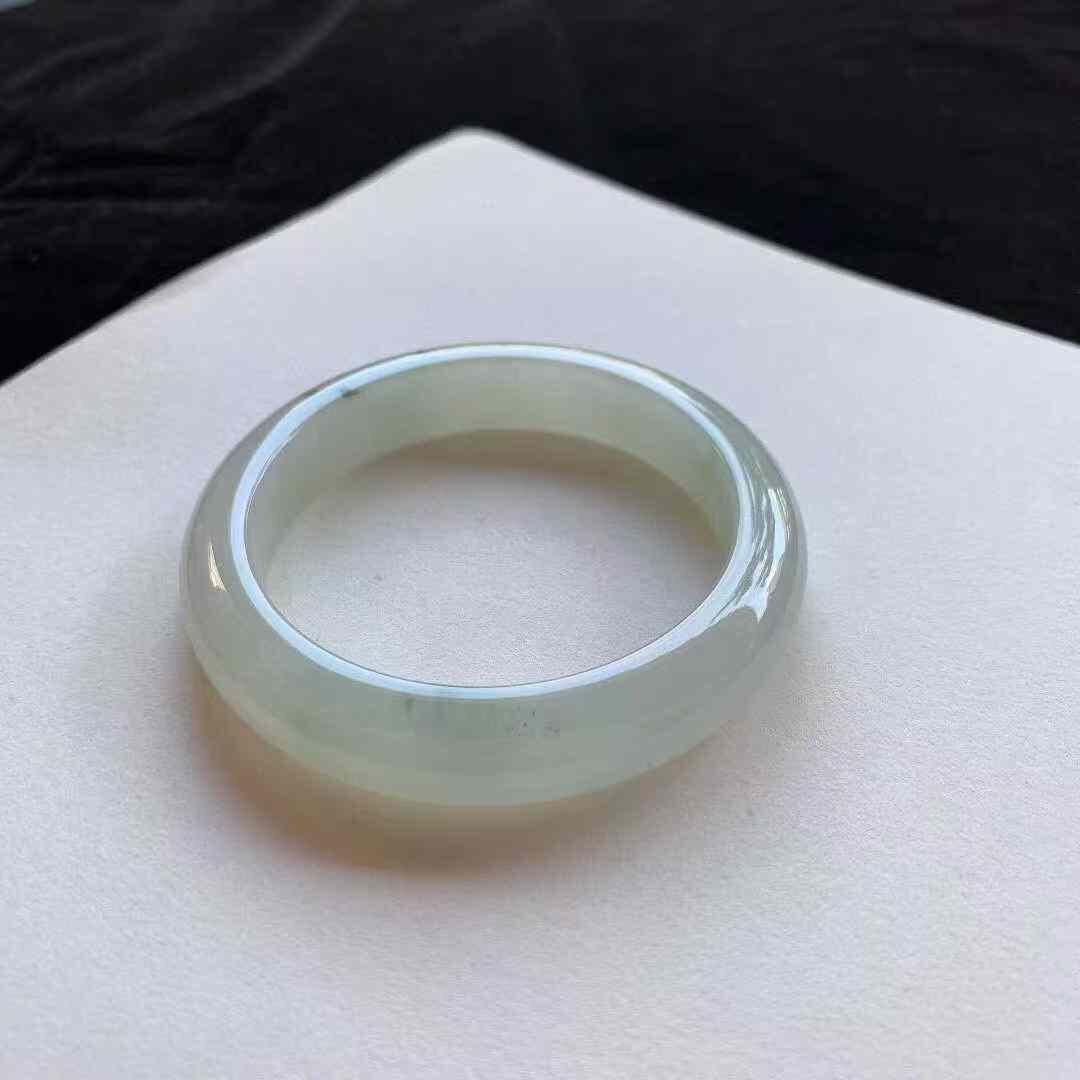 92234 56.5mm冰晴綠正圈翡翠手鐲 (56-58)