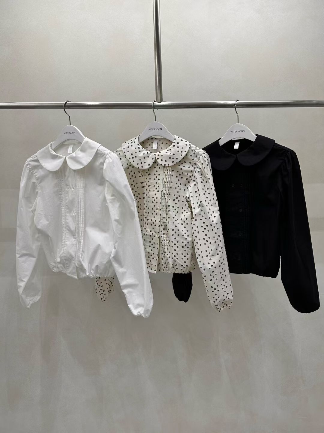 AF5006 可愛娃娃領褶褶長袖上衣