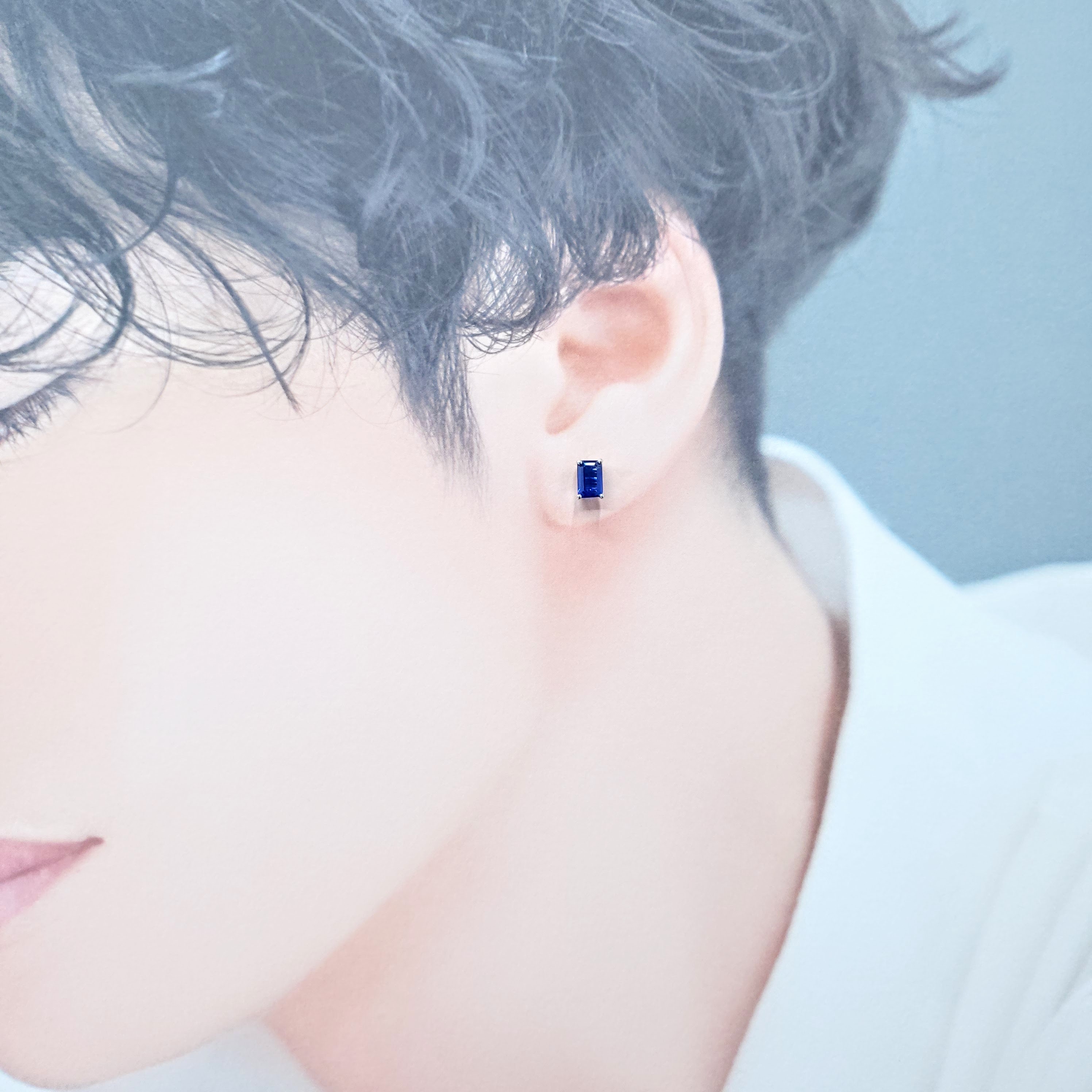 18K White Gold 0.90ct Sapphire Single Earring