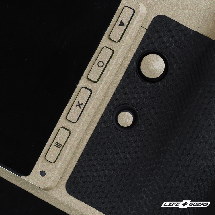 Hasselblad X2D II 100C 貼膜細節圖，LIFE+GUARD 專機專屬設計開版