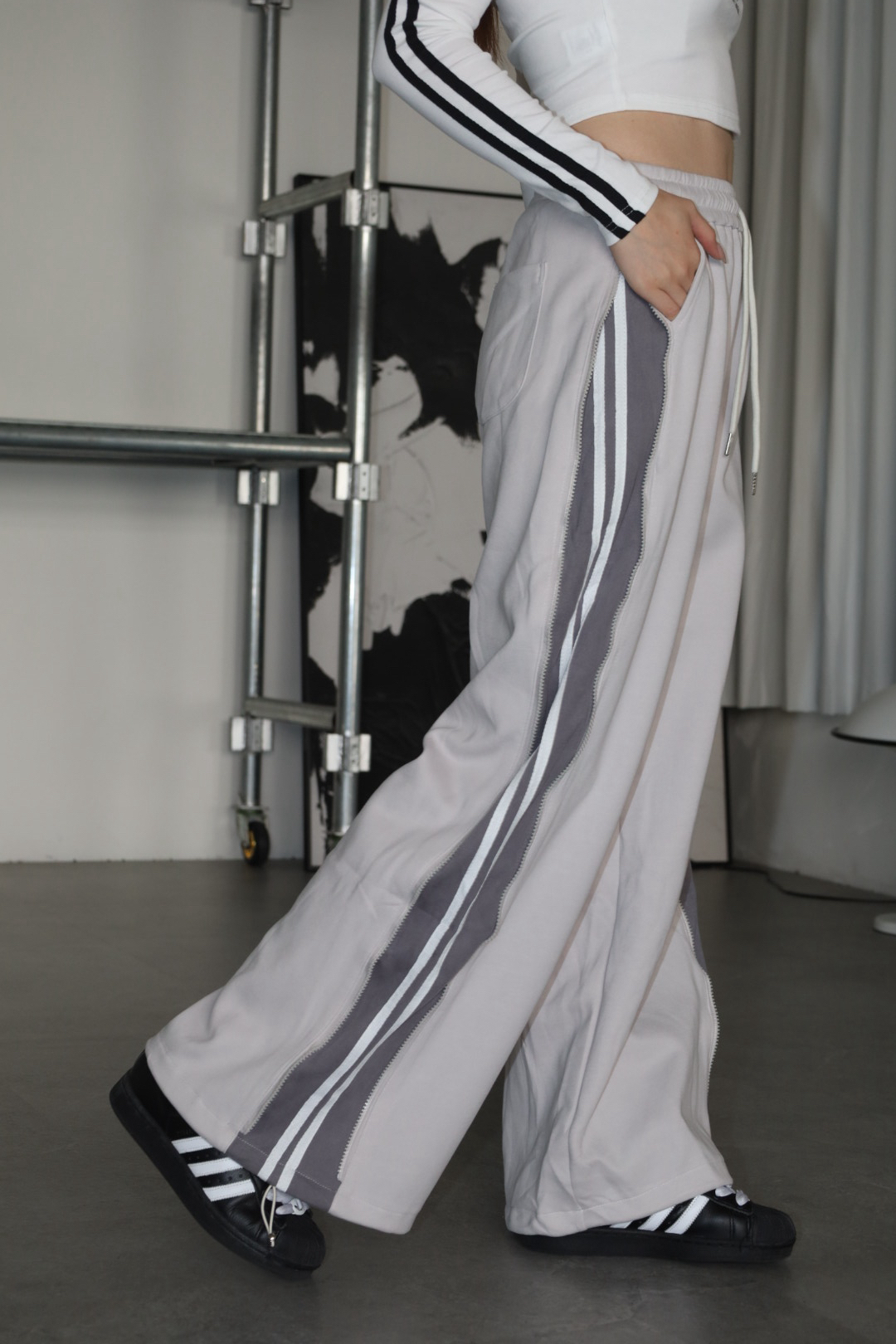 [ Ananas設計款✨] 品牌LOGO刺繡側拉鍊棉褲