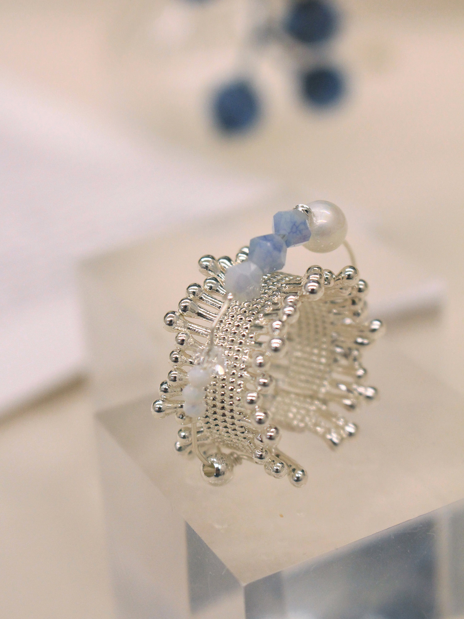 和平小日記。MUCHAT手作蕾絲花邊水晶戒指