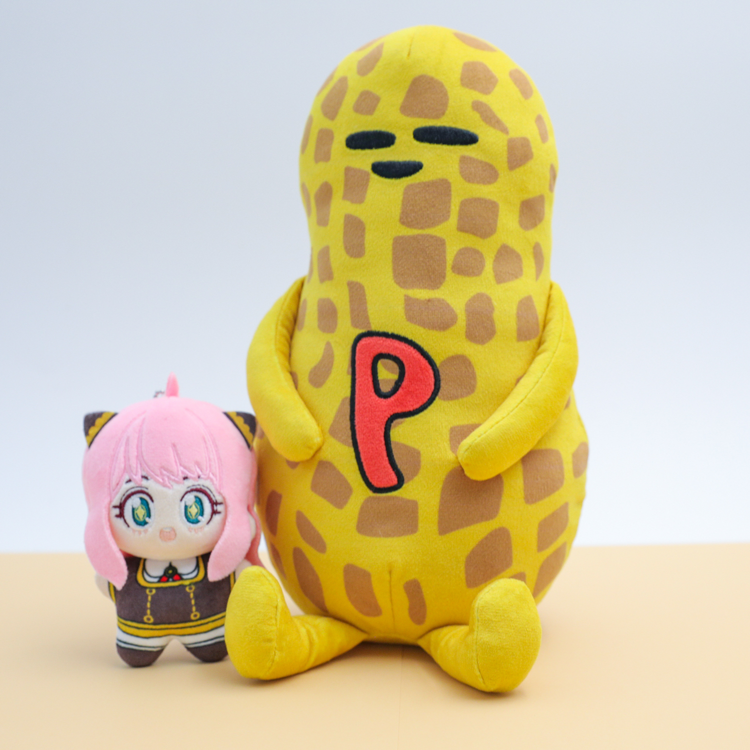 間諜家家酒-花生娃娃