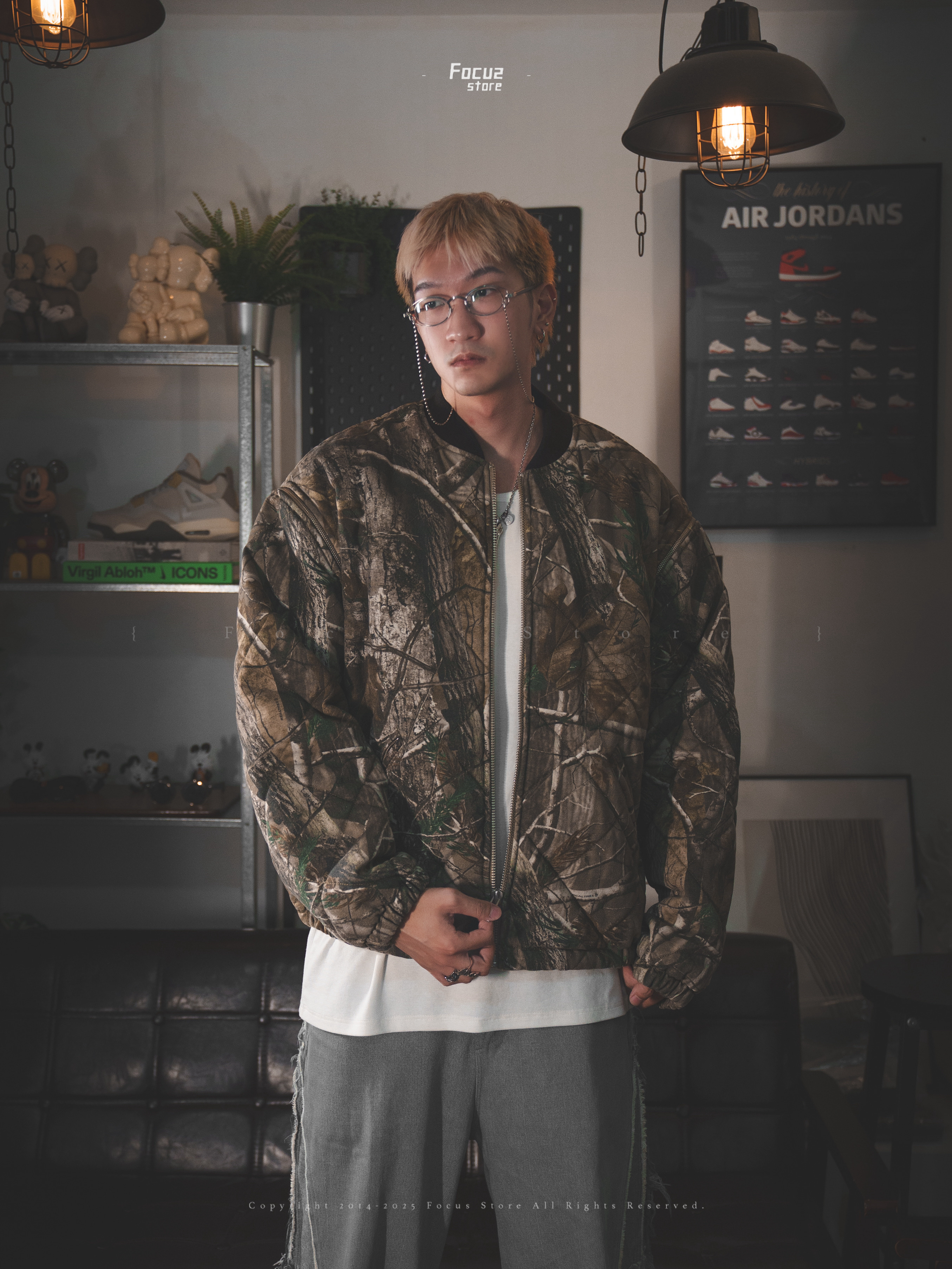 【Focus Store】現貨秒發 Supreme FW25 Week1 Zip-Off Sleeve Quilted Bomber Jacket 可拆袖拉鍊飛行外套 兩色