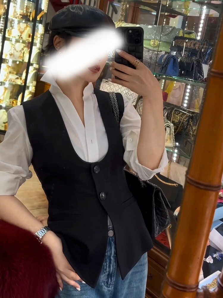 老錢風U領收腰 長版背心