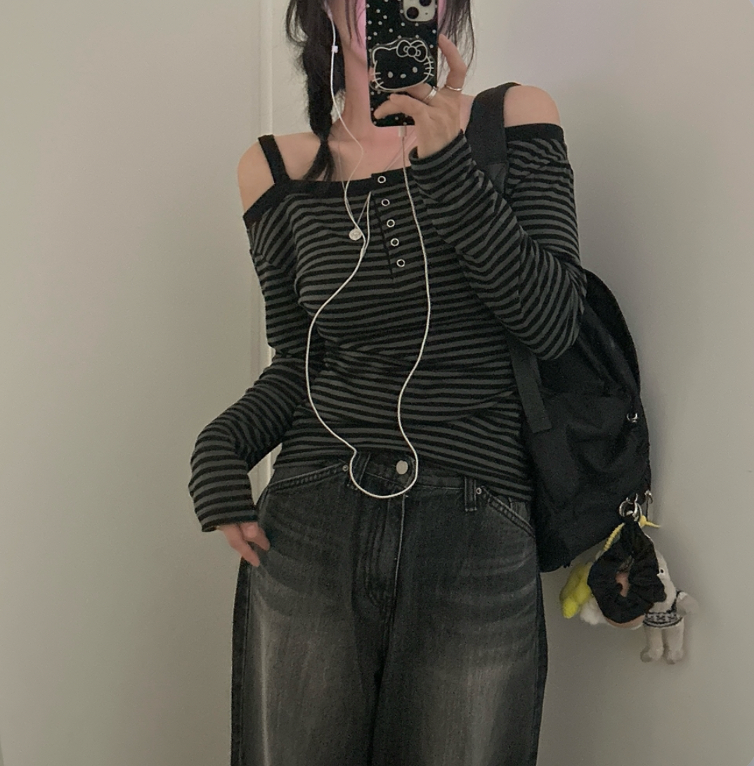 KR STRIPED HALF OFF SHOULDER TOP (2 COLORS)