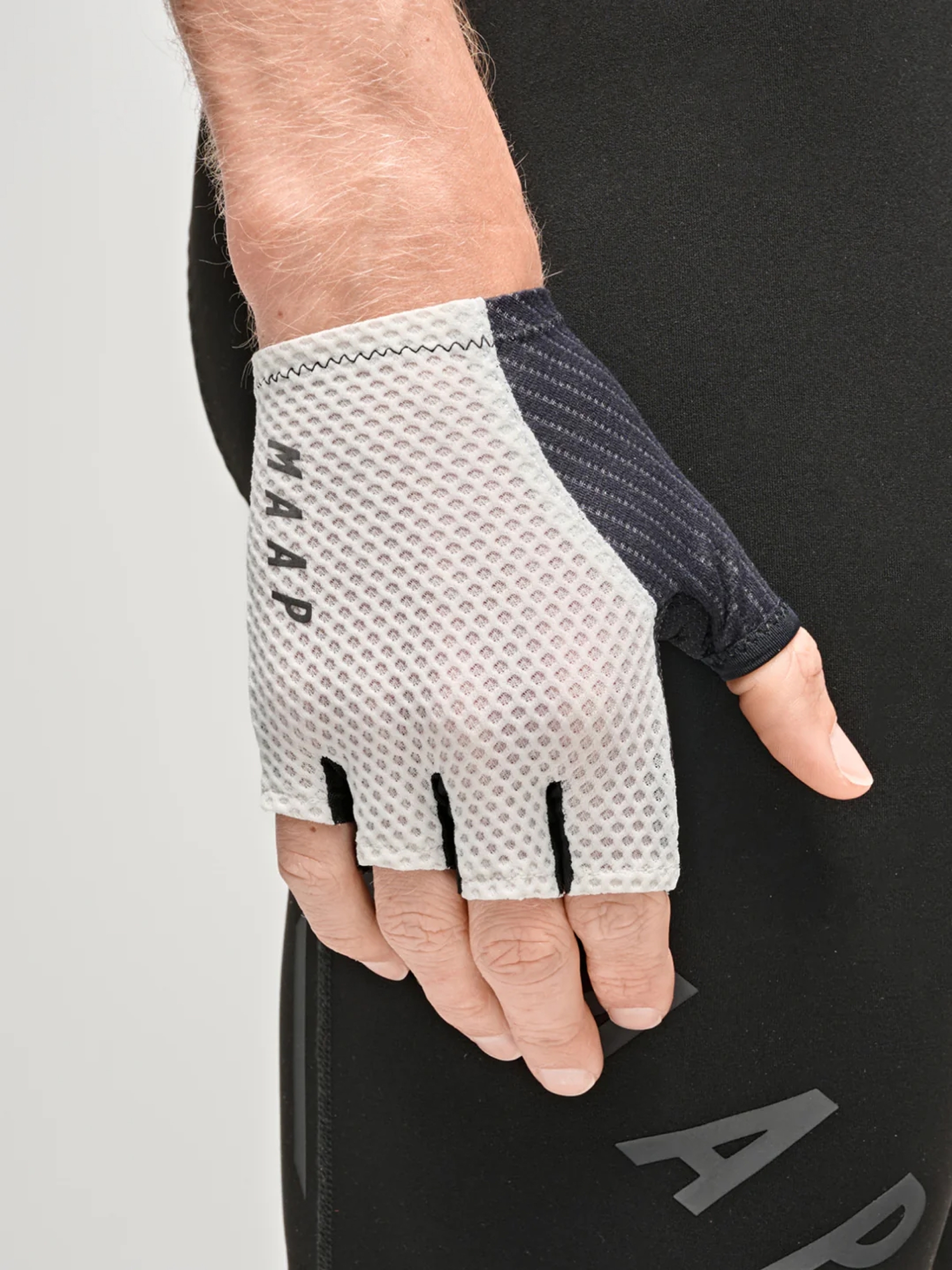 【MAAP】Pro Race Mitt 短指手套  / Vapour 冷冽白