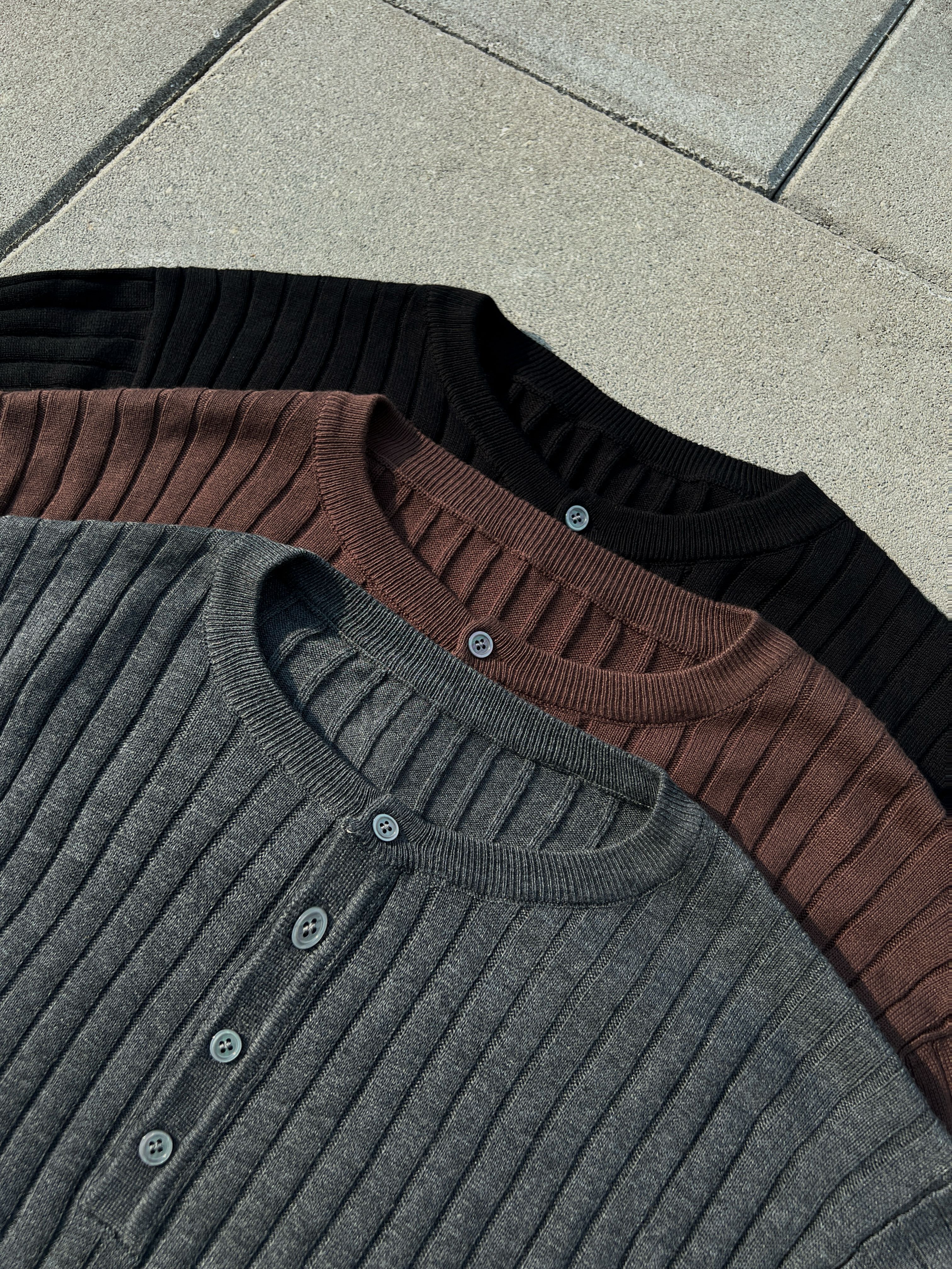 [1atm] 亨利領-排釦修身上衣