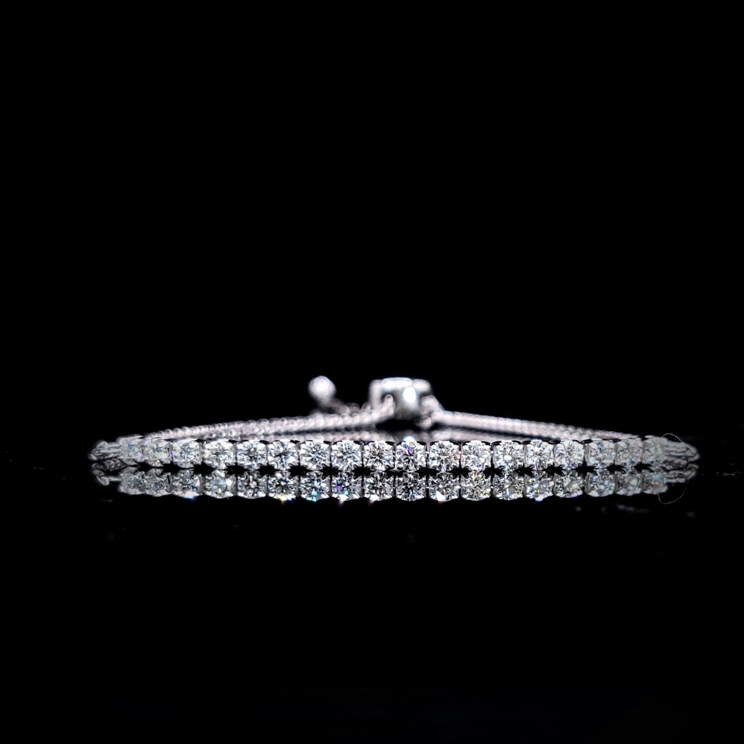 18K White Gold 0.70ct Diamond Bracelet