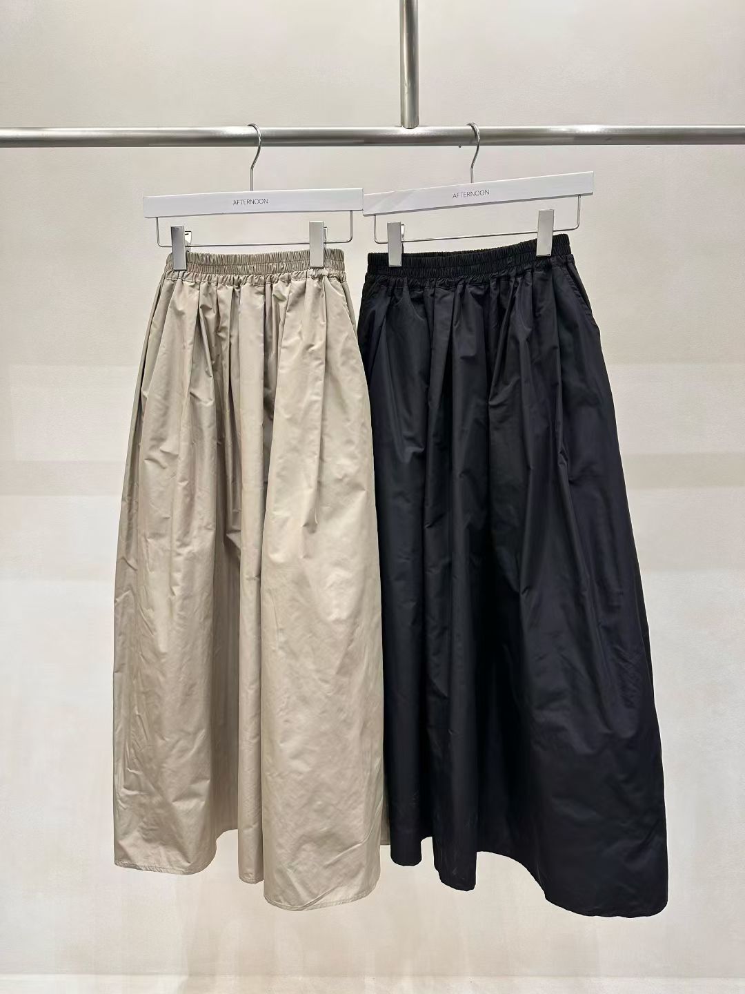 AF5036 全橡筋皺褶A字傘形裙