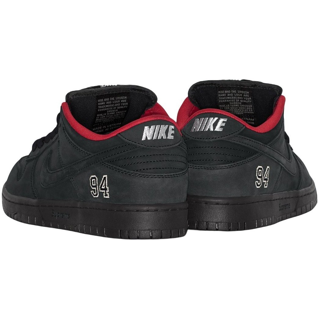 Supreme × Nike SB Dunk Low \"Black Supreme x Nike SB Dunk Low Stars Black - Droper