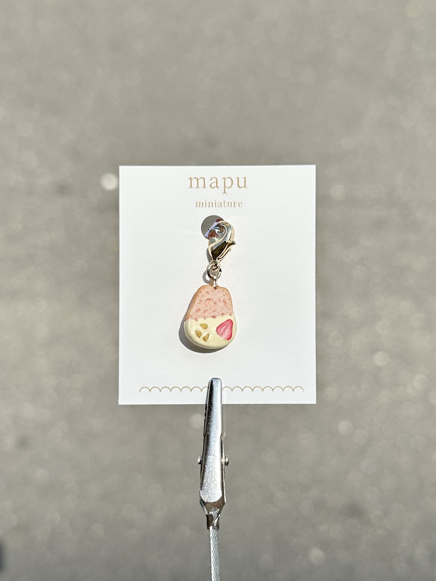 [mapu] 兔子巧克力脆餅乾吊飾 | 草莓 | NO.2