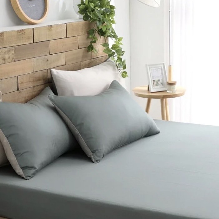 300織長絨棉床包組 | 軍綠 x 淺米