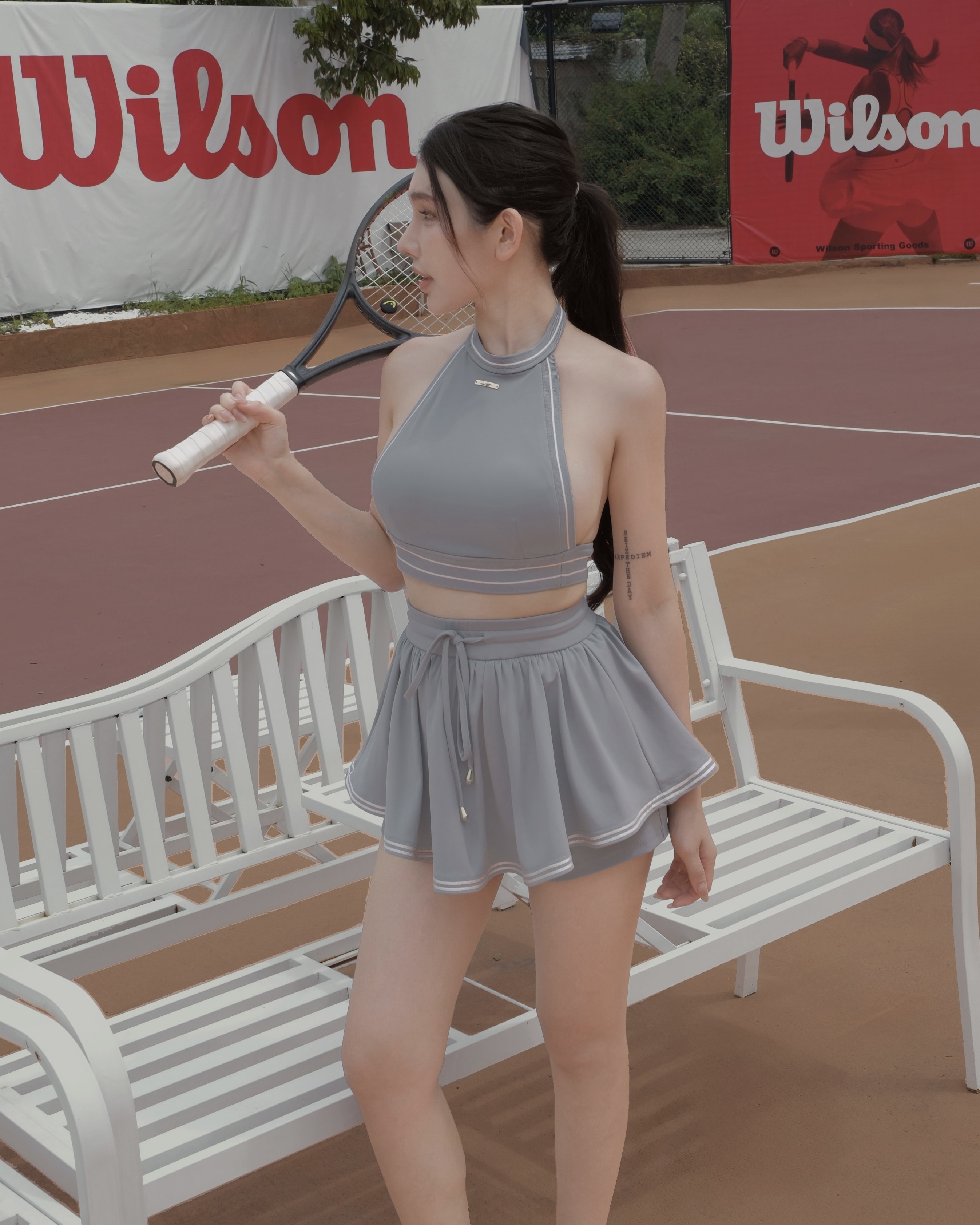 訂製-運動學院系·線條削肩側露上衣