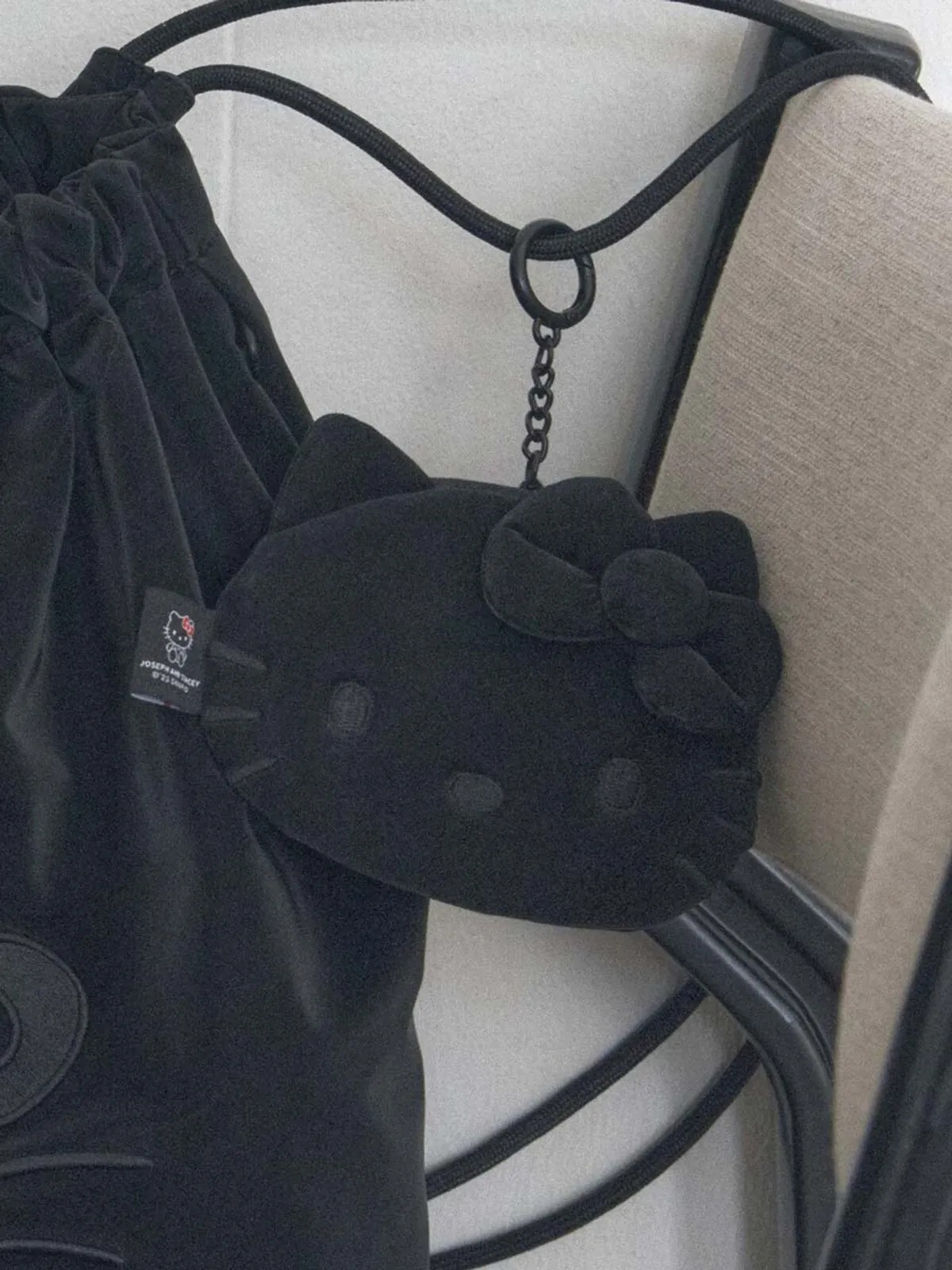 Joseph & stacey - Haze Mini Pouch Hello Kitty Black