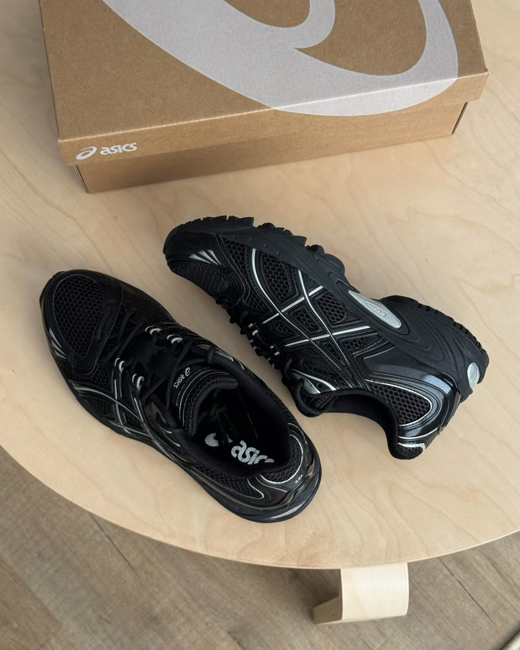Asics Gel-Kahana TR Nexus Black 復古黑銀 金屬 黑魂 未來感 運動鞋