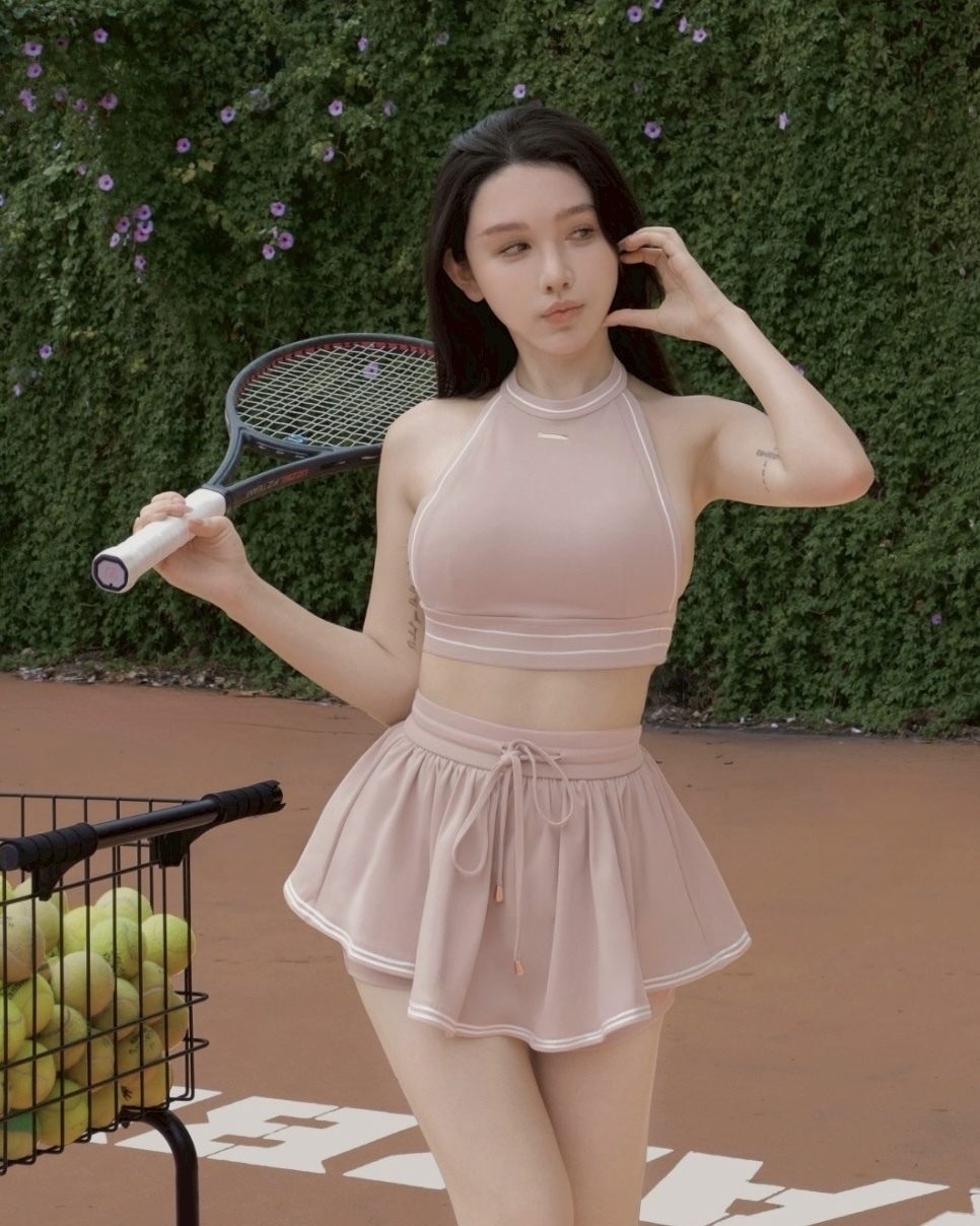 訂製-運動學院系·線條削肩側露上衣