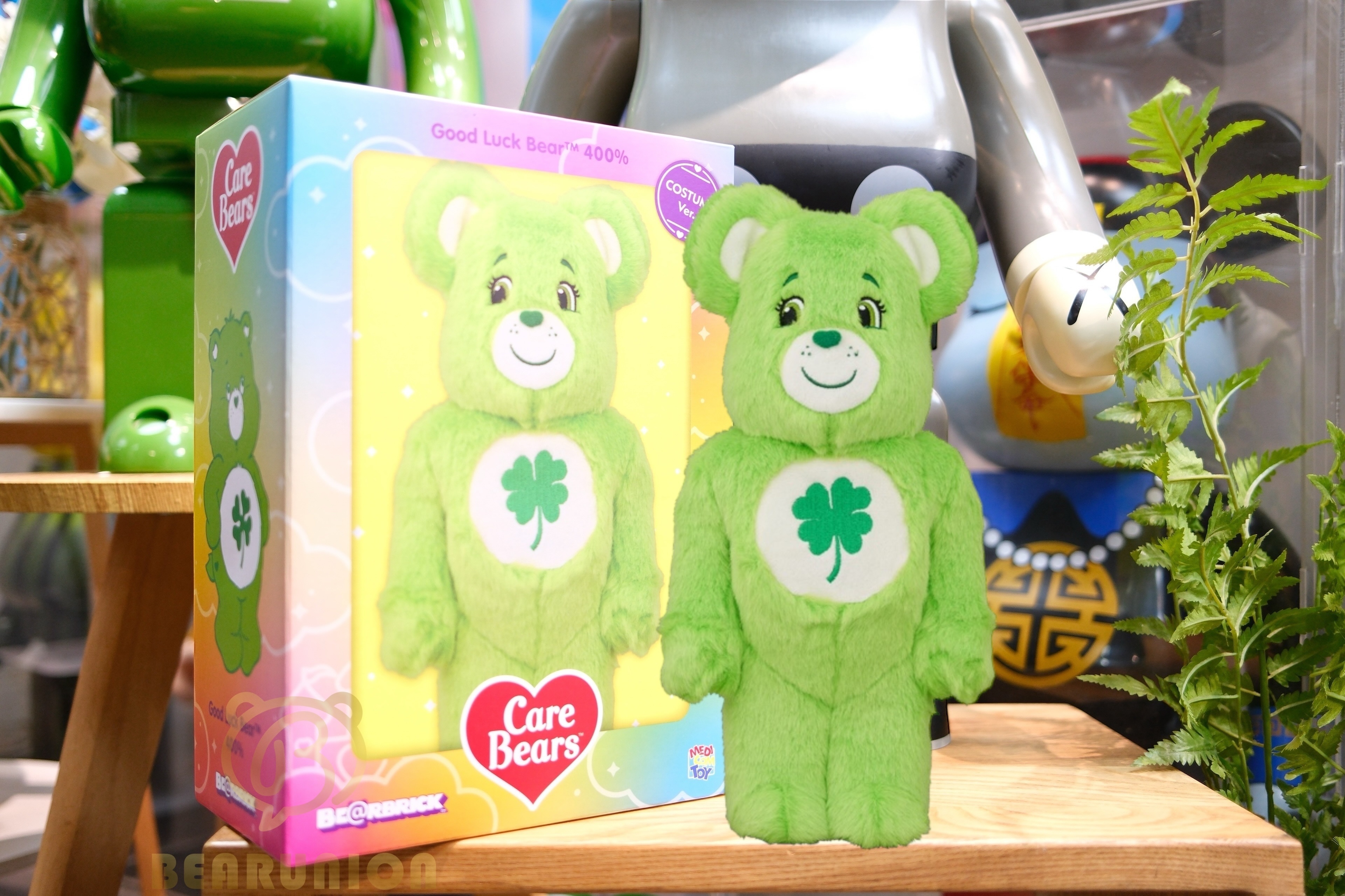 🎏預訂🎏Bearbrick 400% Good Luck Bear TMCOSTUME