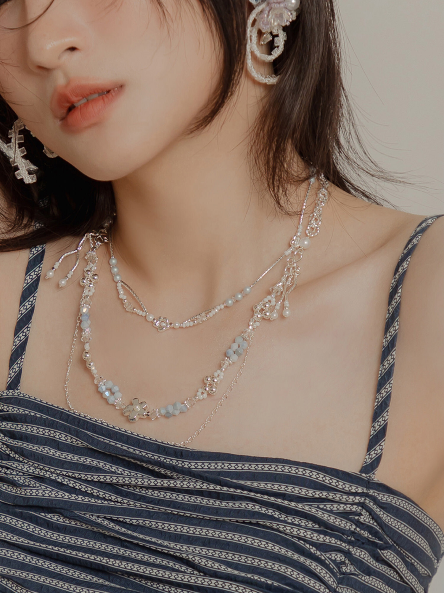 和平小日記。MUCHAT手作水晶珠銀花扭結項鍊