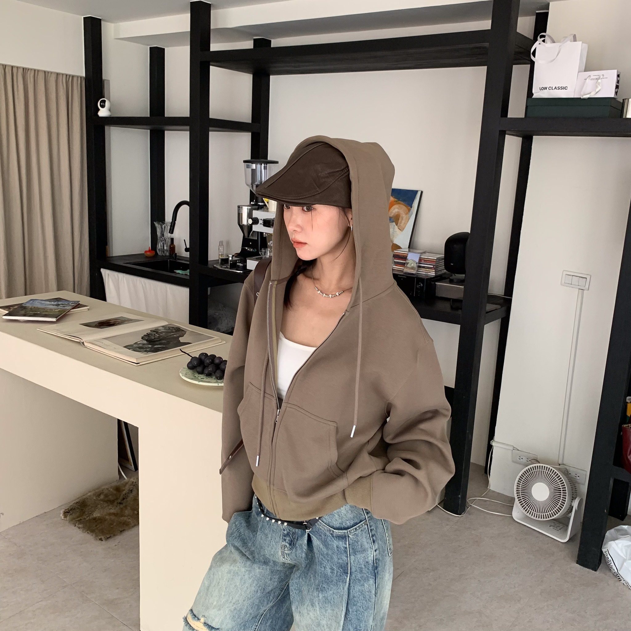 ISA_日常clean fit! 慵懶不費力大口袋連帽外套_58039