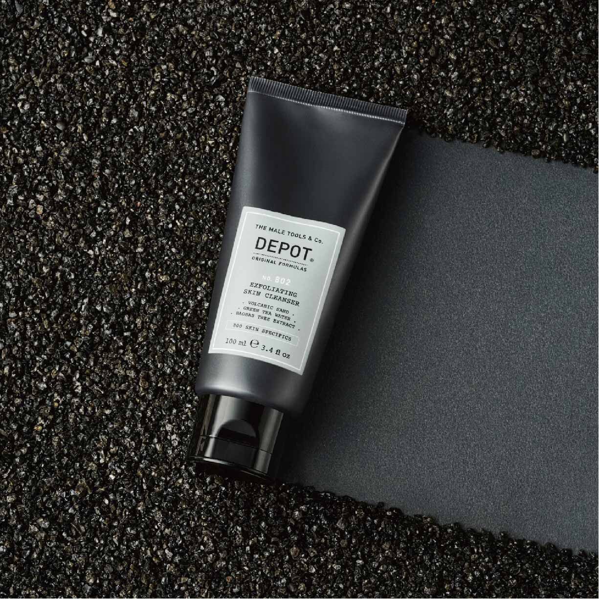 DEPOT no.802 去角質潔膚凝膠