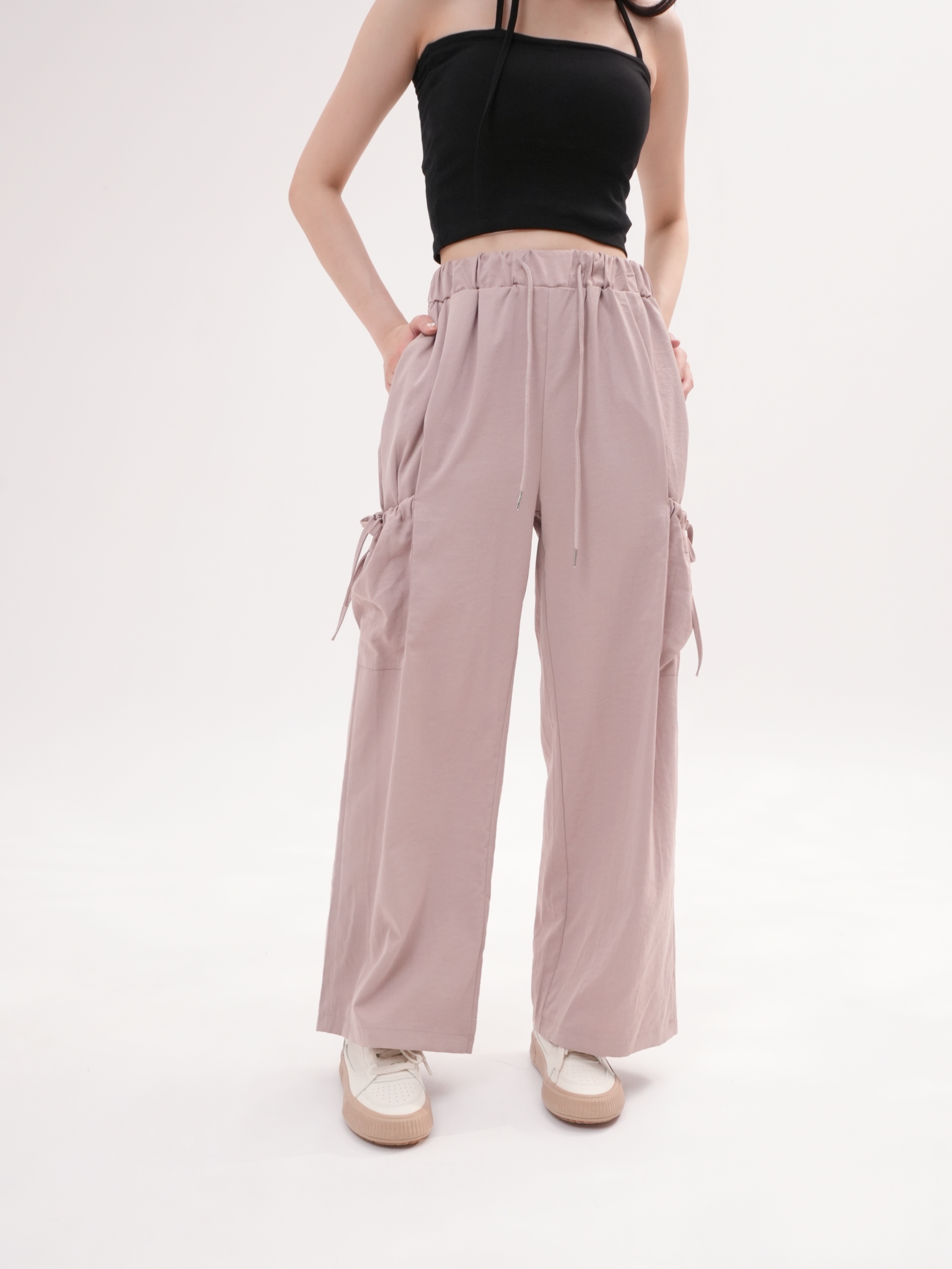 法朵Fado shop｜推薦 ! 雙口袋 ୨ৎ 蝴蝶結工裝褲 (S-大L都可以穿) 273C069 四色