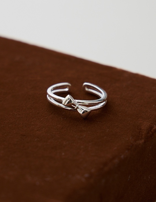 霧感斜面蝴蝶結可調式戒指