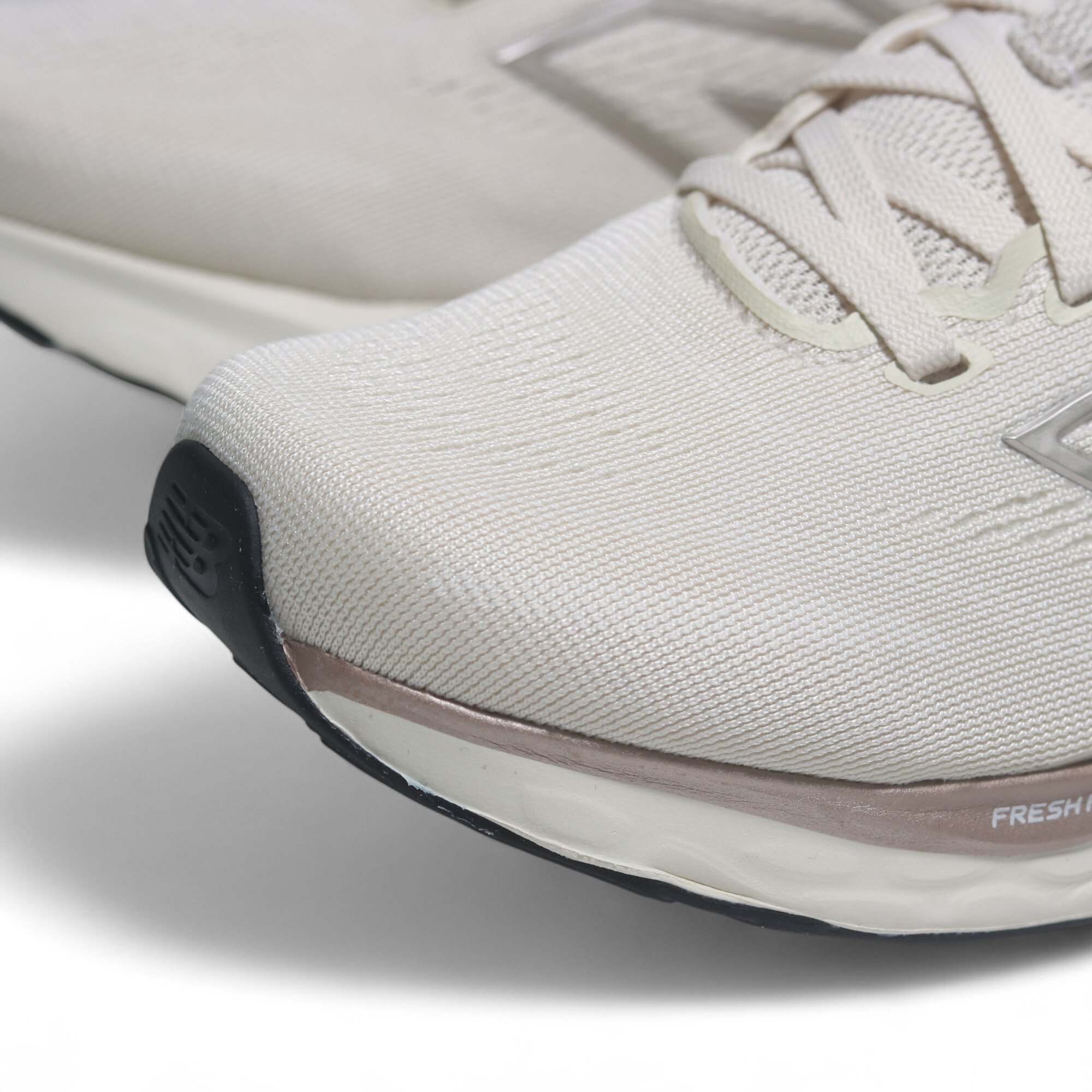 NEW BALANCE 慢跑鞋 NB 680 米杏 寬楦 運動鞋 女 W680CD8