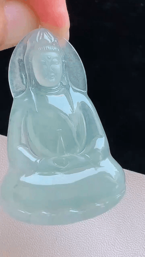 925722 翡翠冰種素衣觀音