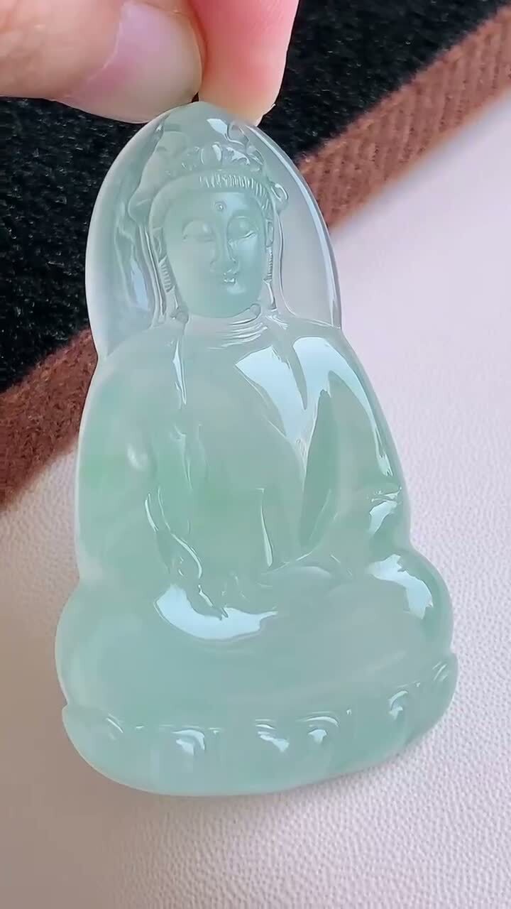 925724 翡翠冰晴素衣觀音