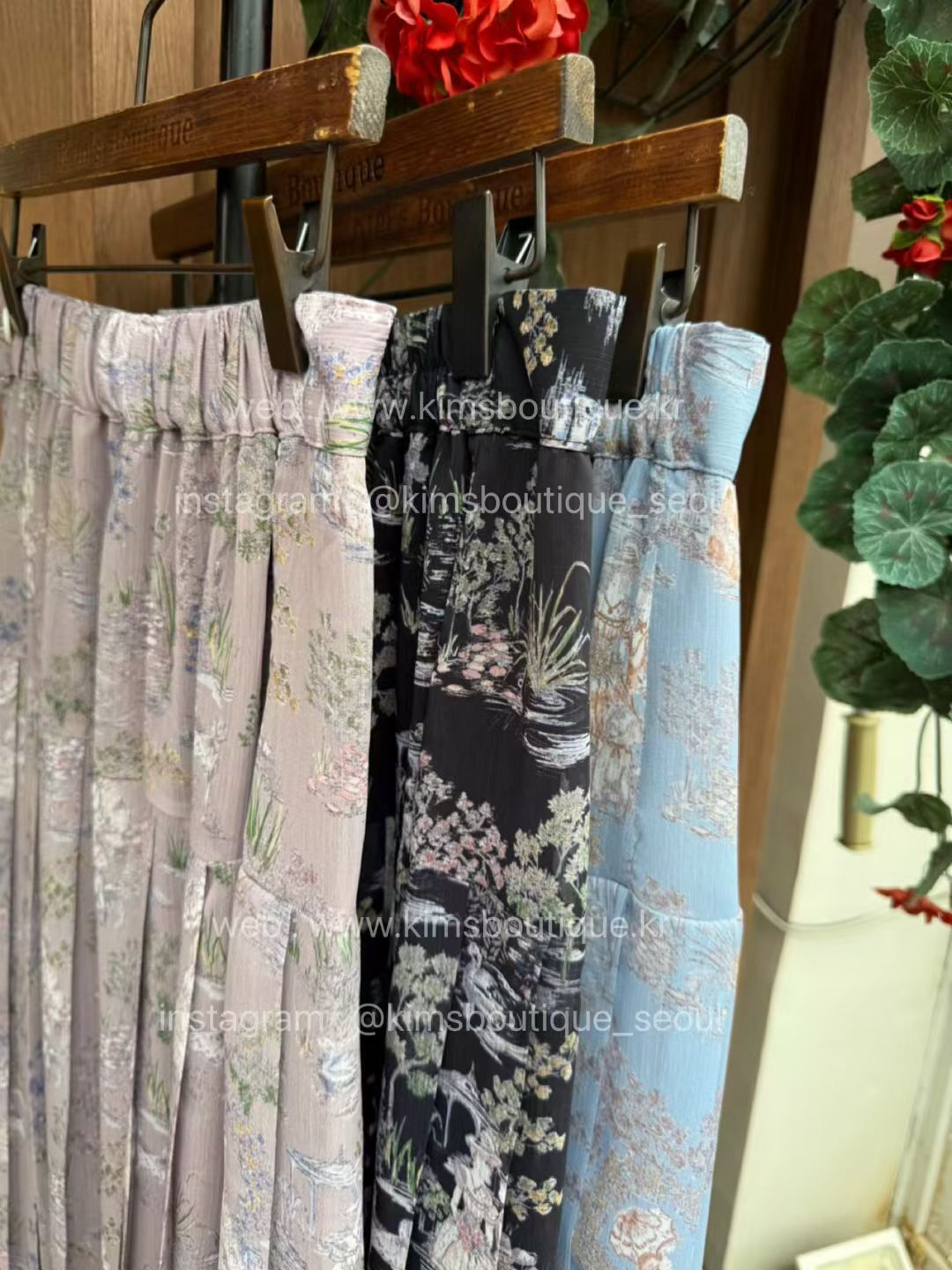 KM5022 仙氣花花高腰A字半身裙