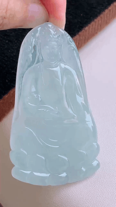 925725 翡翠冰種素衣觀音