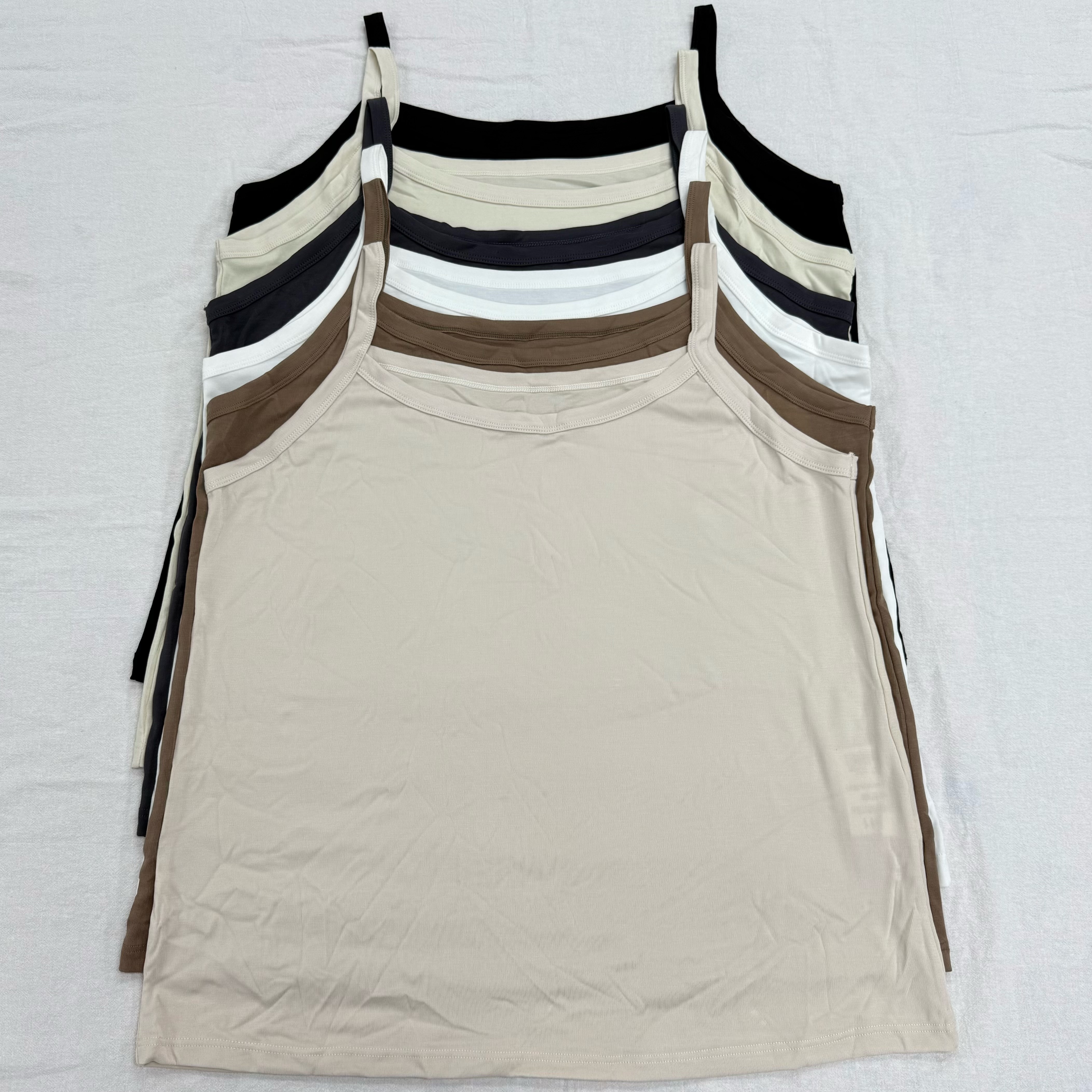 15811-大Size版彈滑棉料吊帶打底衫-2件裝