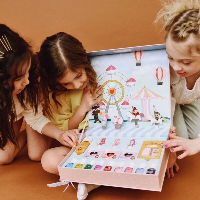 Miss Nella 公主禮盒 -夢幻國度17入組