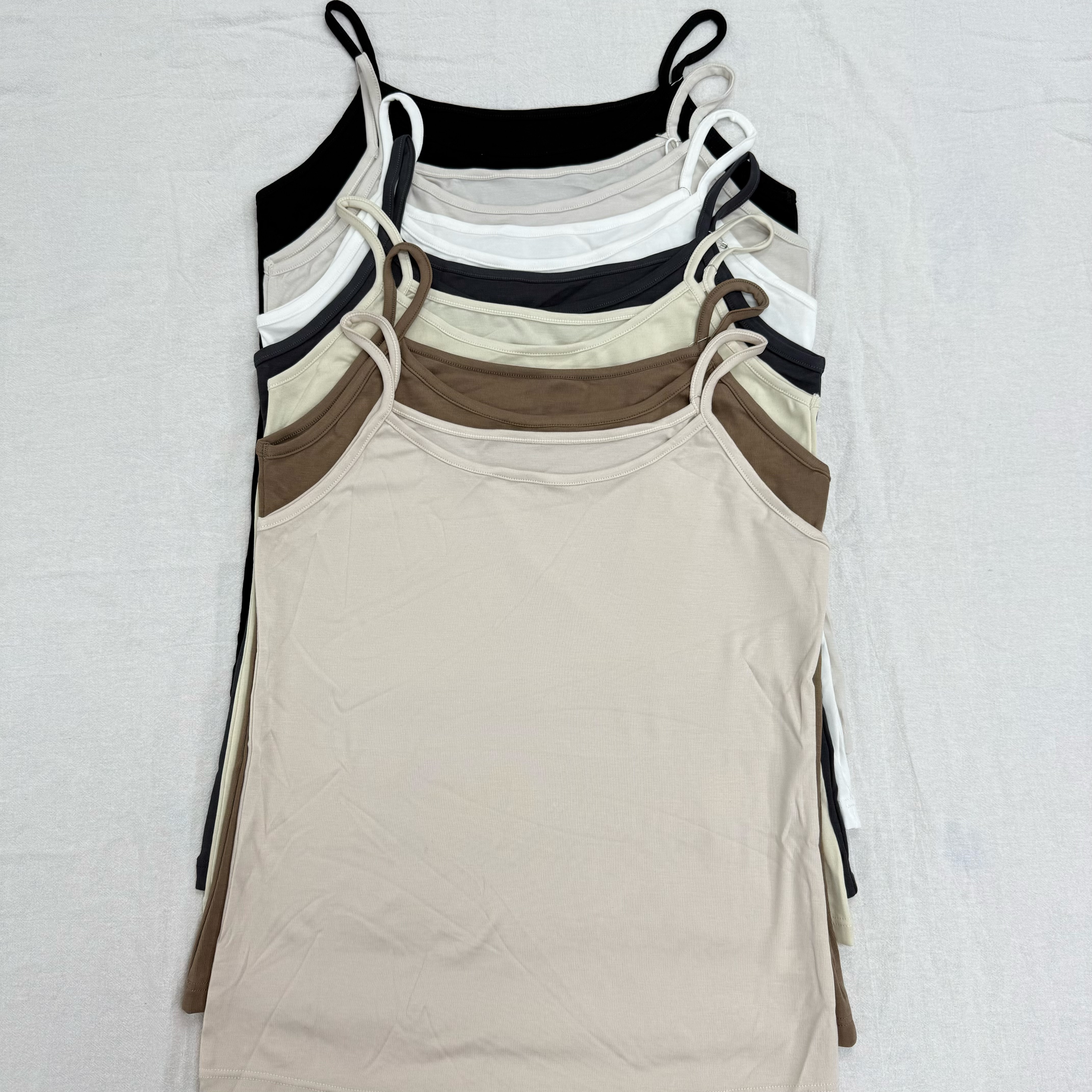 15802-彈滑棉料吊帶打底衫-2件裝