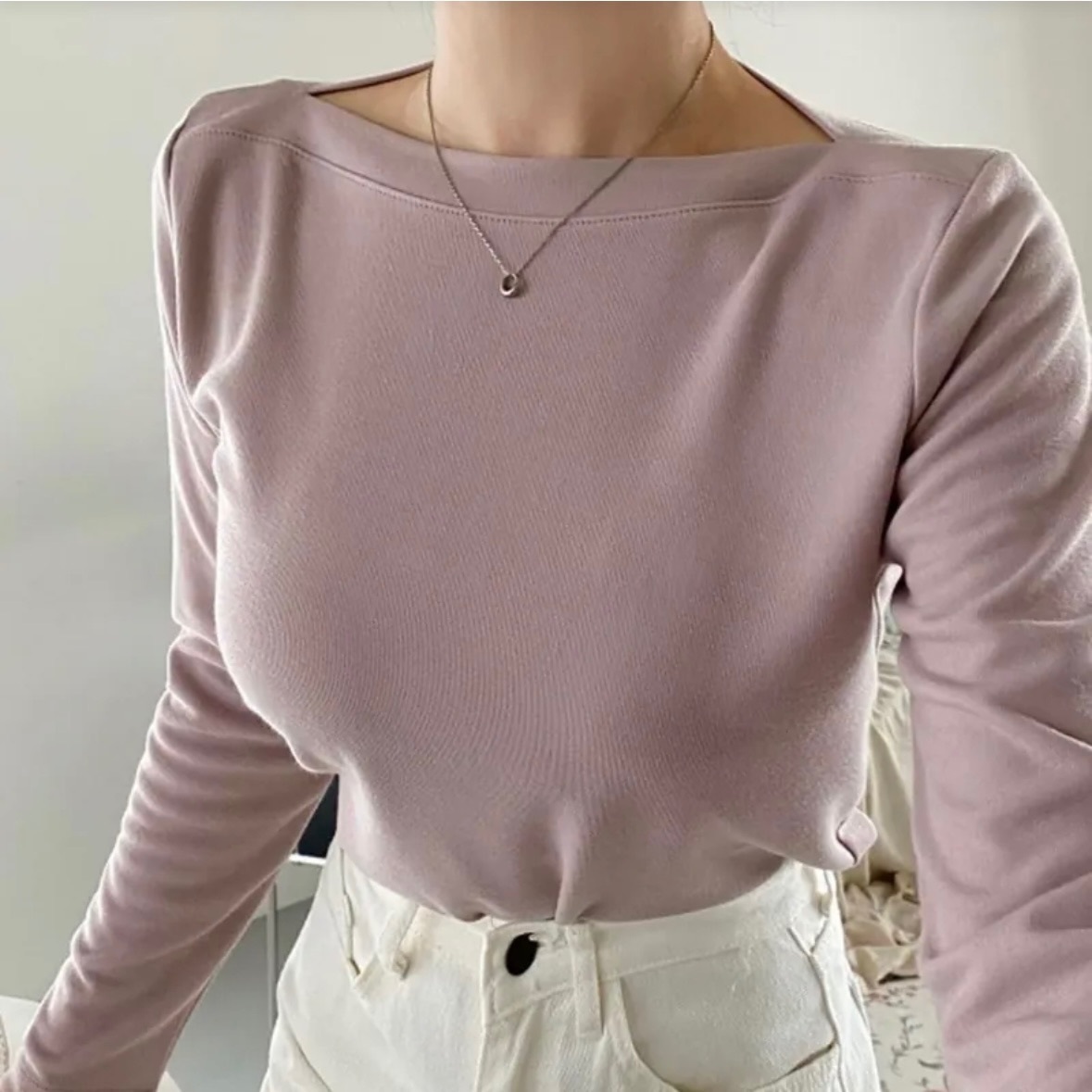 【優惠現貨】韓國船領淨色長袖TOP（5色）