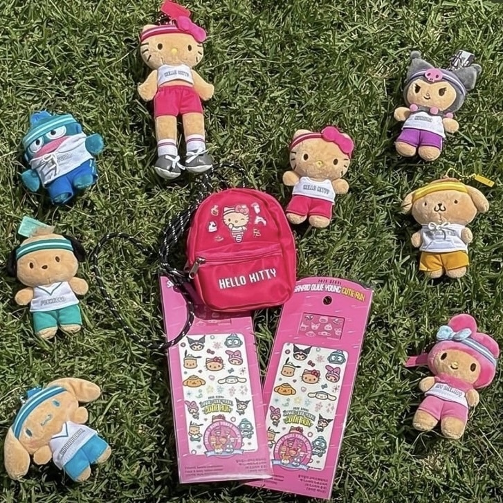 OLIVE YOUNG x SANRIO 運動風吊飾 運動會 曬黑 三麗鷗 KITTY/酷洛米/醜魚漢頓/帕恰狗/大耳狗/布丁狗/美樂蒂