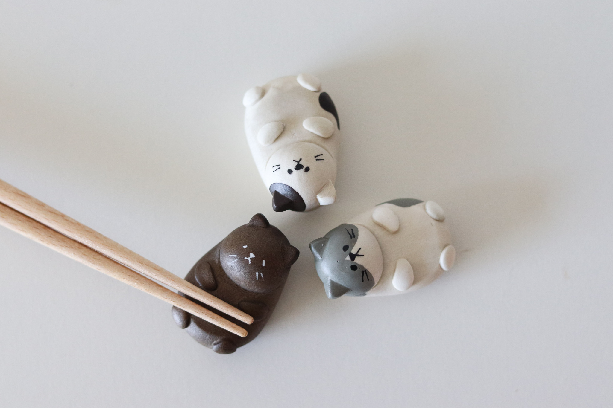 日本 CONECO 圓圓小貓 木製筷架