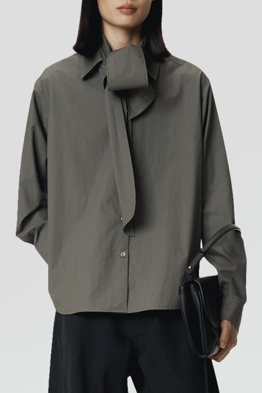 RECTO｜POWDERY 領巾設計後打褶襯衫