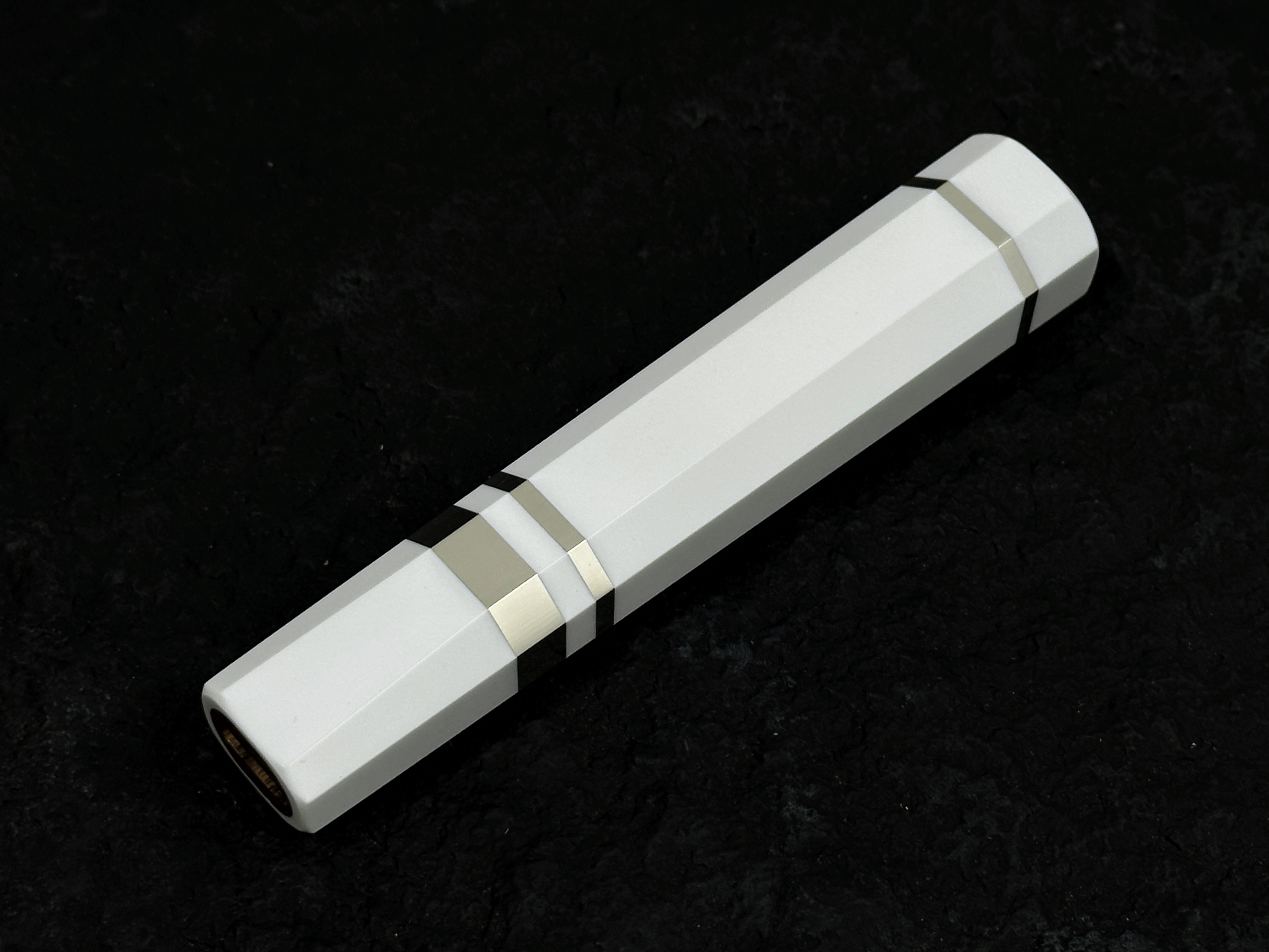 純白鎳銀柄 OctaSlim 牛刀用