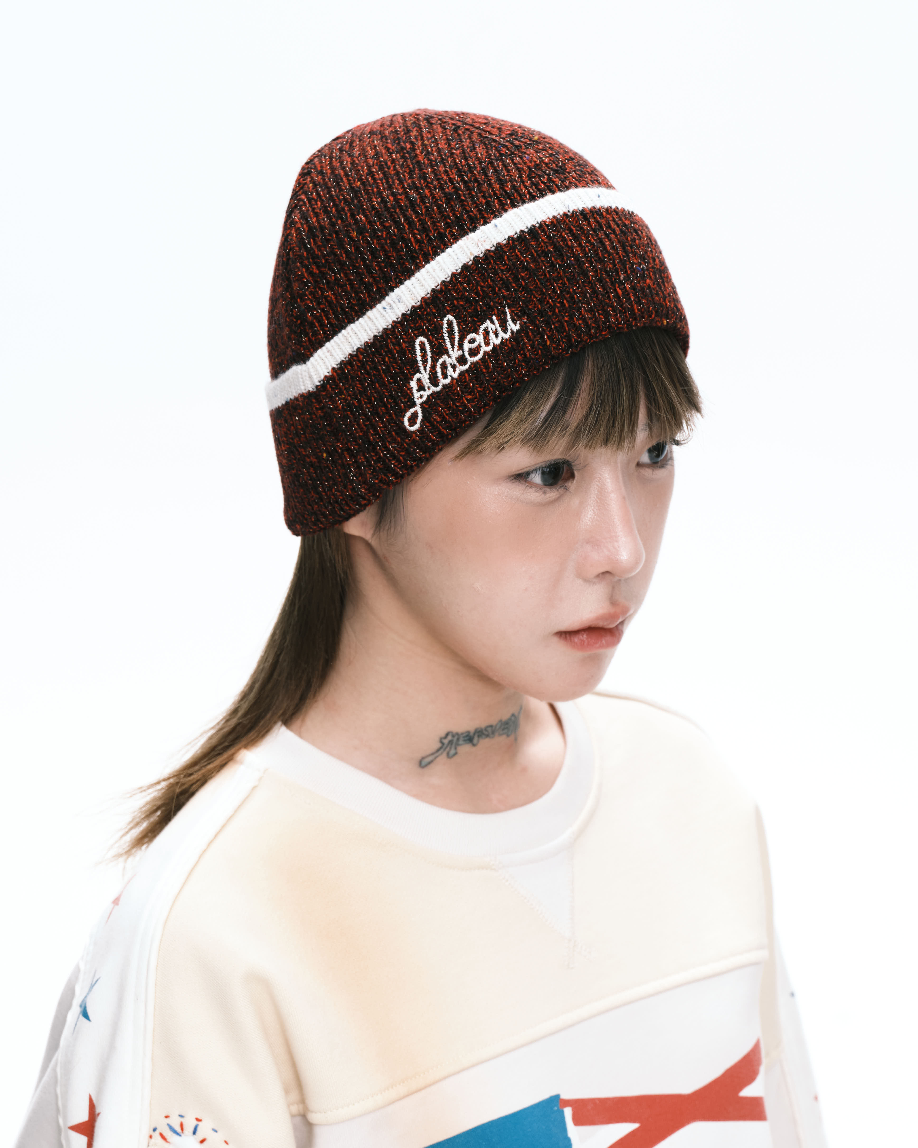 PLATEAU STUDIO｜Shiny beanie (Burgundy)