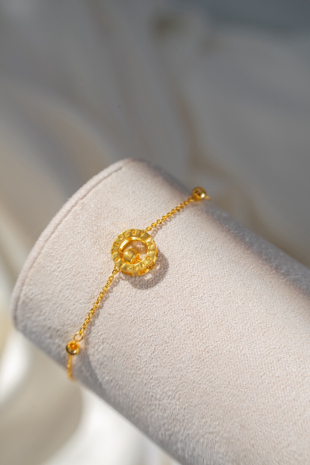 LOVE在腕間，愛恆久閃耀手鍊