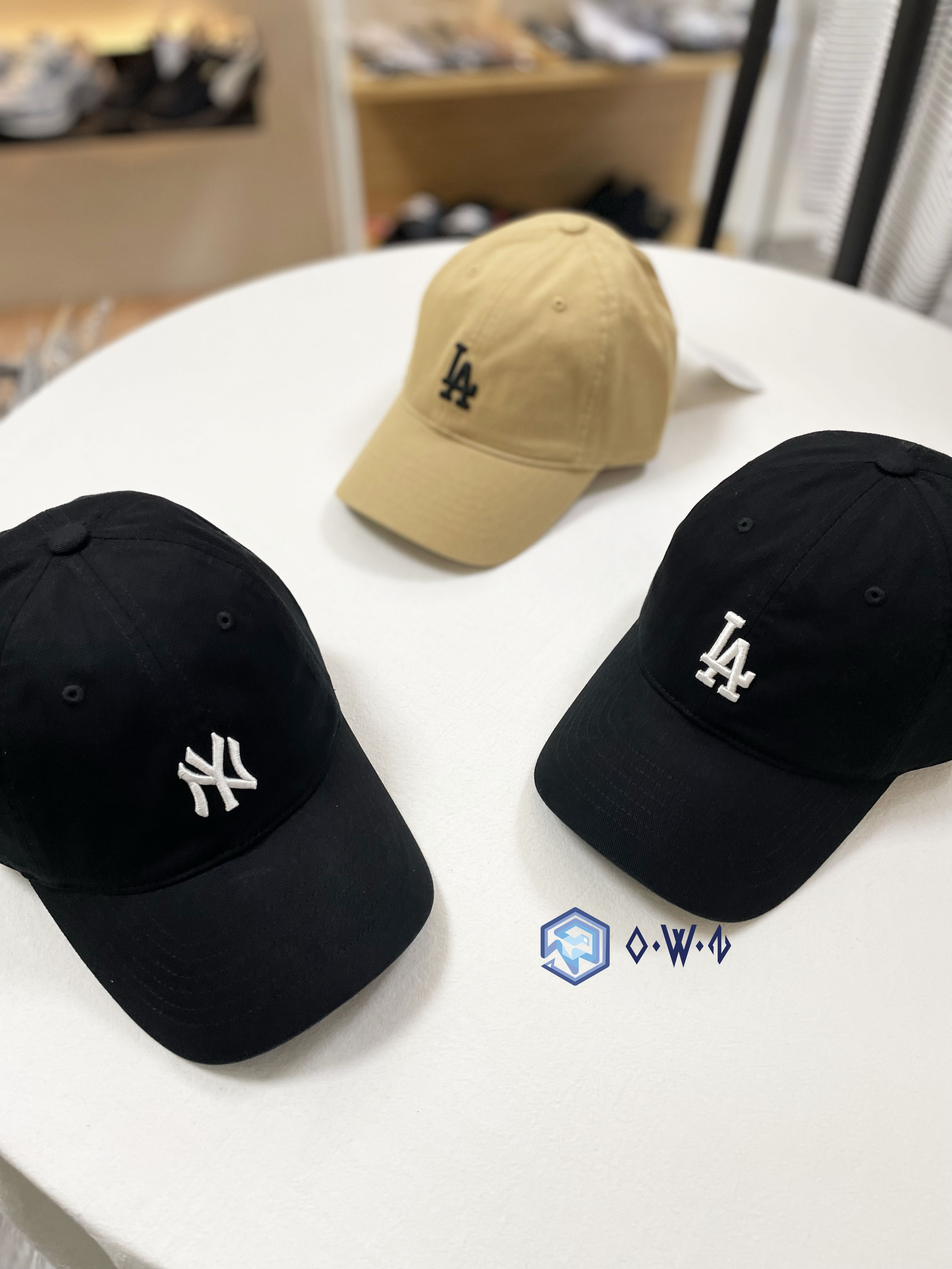 【OWN】MLB Korea 帽子 經典 刺繡 小LOGO 老帽 鴨舌帽 棒球帽 NY LA 洋基 道奇 黑色 棕色
