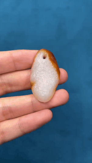 92238 和田玉籽料一眼萬年