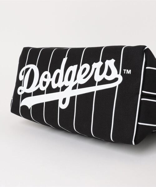 【預購】J0912904 MLB 單肩包 黒色（2款）SD32