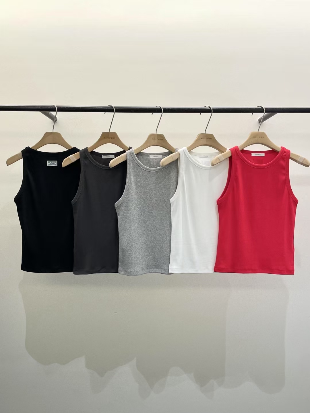 OB5046 淨色百搭Tank Top *特價* (優惠碼同充值購物金不適用)