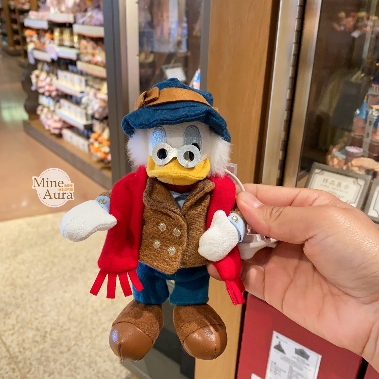 米奇和朋友們 摩登上海系列 唐老鴨 Donald 舅舅 史高治 絨毛 鑰匙圈 吊飾 -上海迪士尼樂園