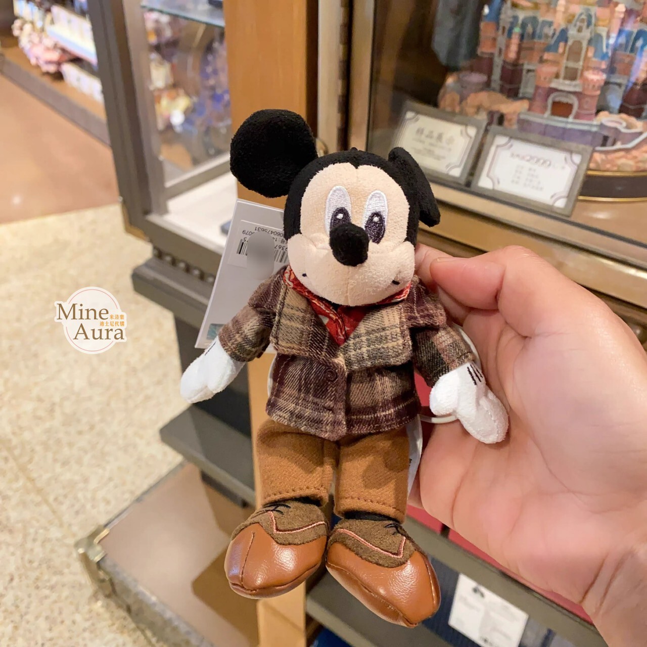 米奇和朋友們 摩登上海系列 米奇 Mickey 絨毛 鑰匙圈 吊飾 -上海迪士尼樂園